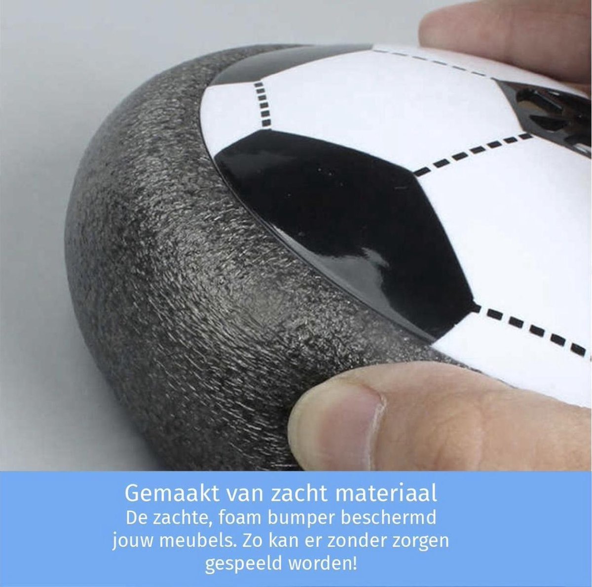 Play AirBall™ - De zwevende voetbal voor in huis met zachte stoot rand!