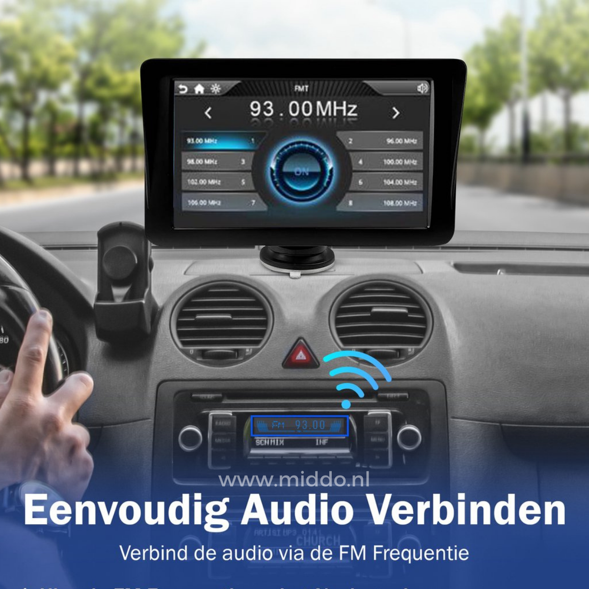 CarPlay met tekst van hoe je de autospeakers verbind via radiofrequentie.