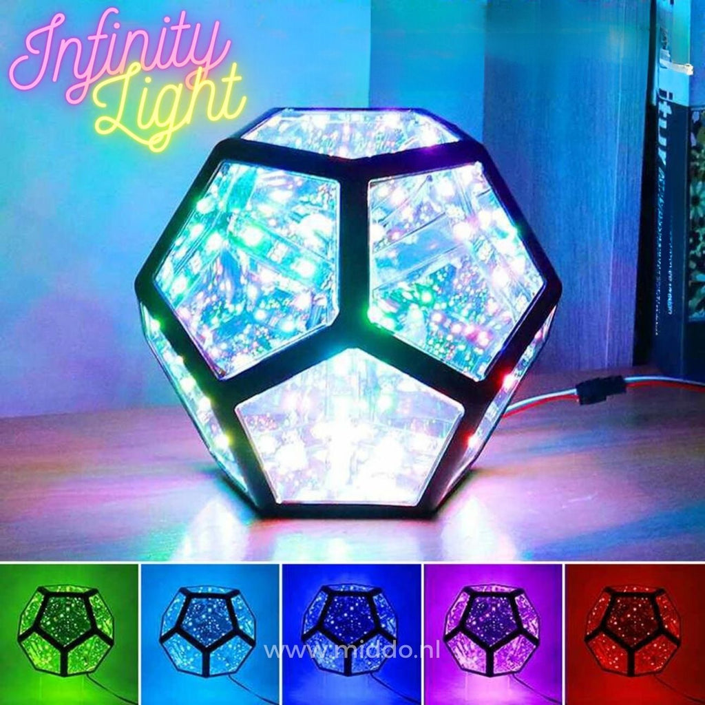 Infinity Light in een sci-fi verlichte kamer als decoratief object.