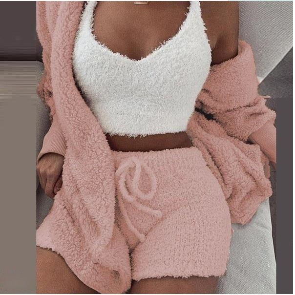Roze SheCutie 3-delige comfy set, top, shorts, en vest.