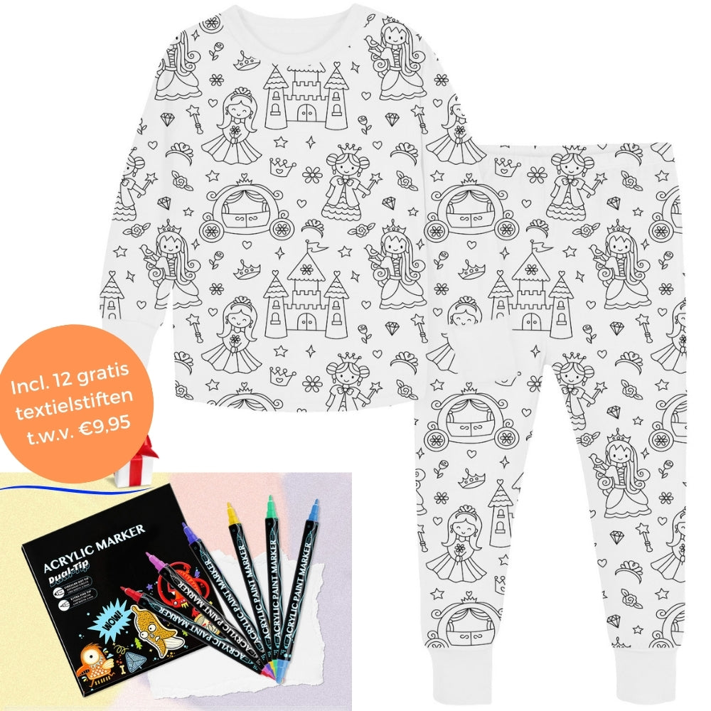 Inkleurbare princessen pyjama met 12 gratis textielstiften.